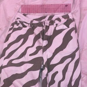 Zebra jeans